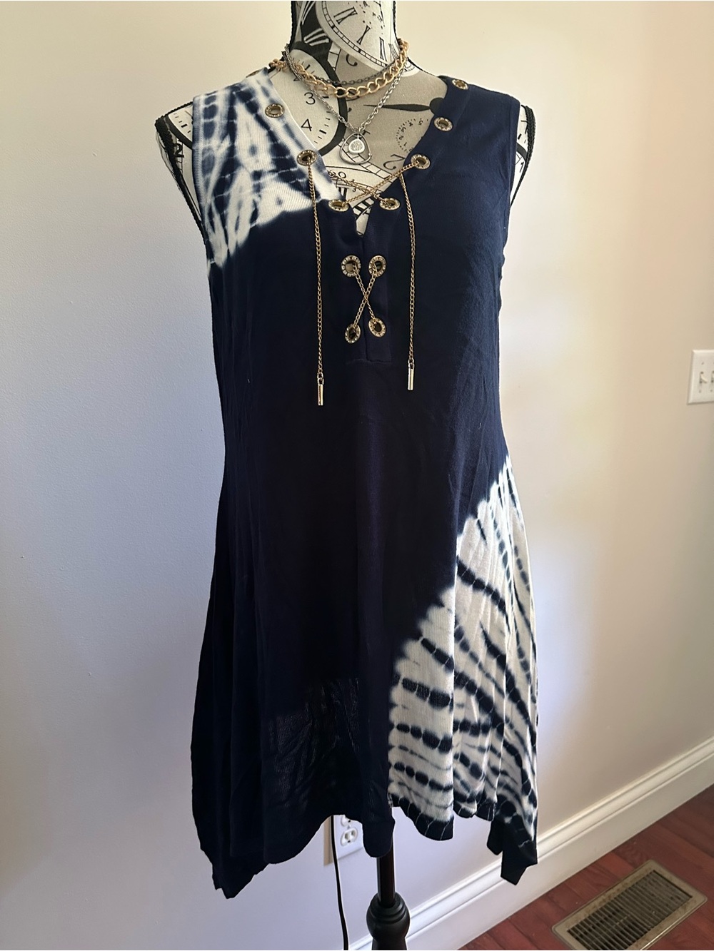 Rafiana Navy & White Tie-Dye Chain Lace-Up Sleeveless Knit Tunic